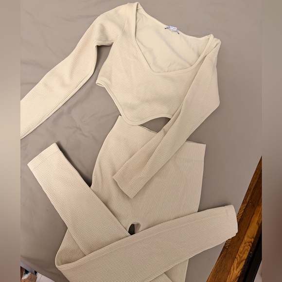 Zara Tops - 2 Zara Ribbed Crop Top sets